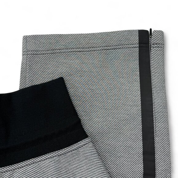Nike Sportswear Tech Fleece Sweatpants Womens Small NWT Gray‎ Black Pants - Picture 11 of 15